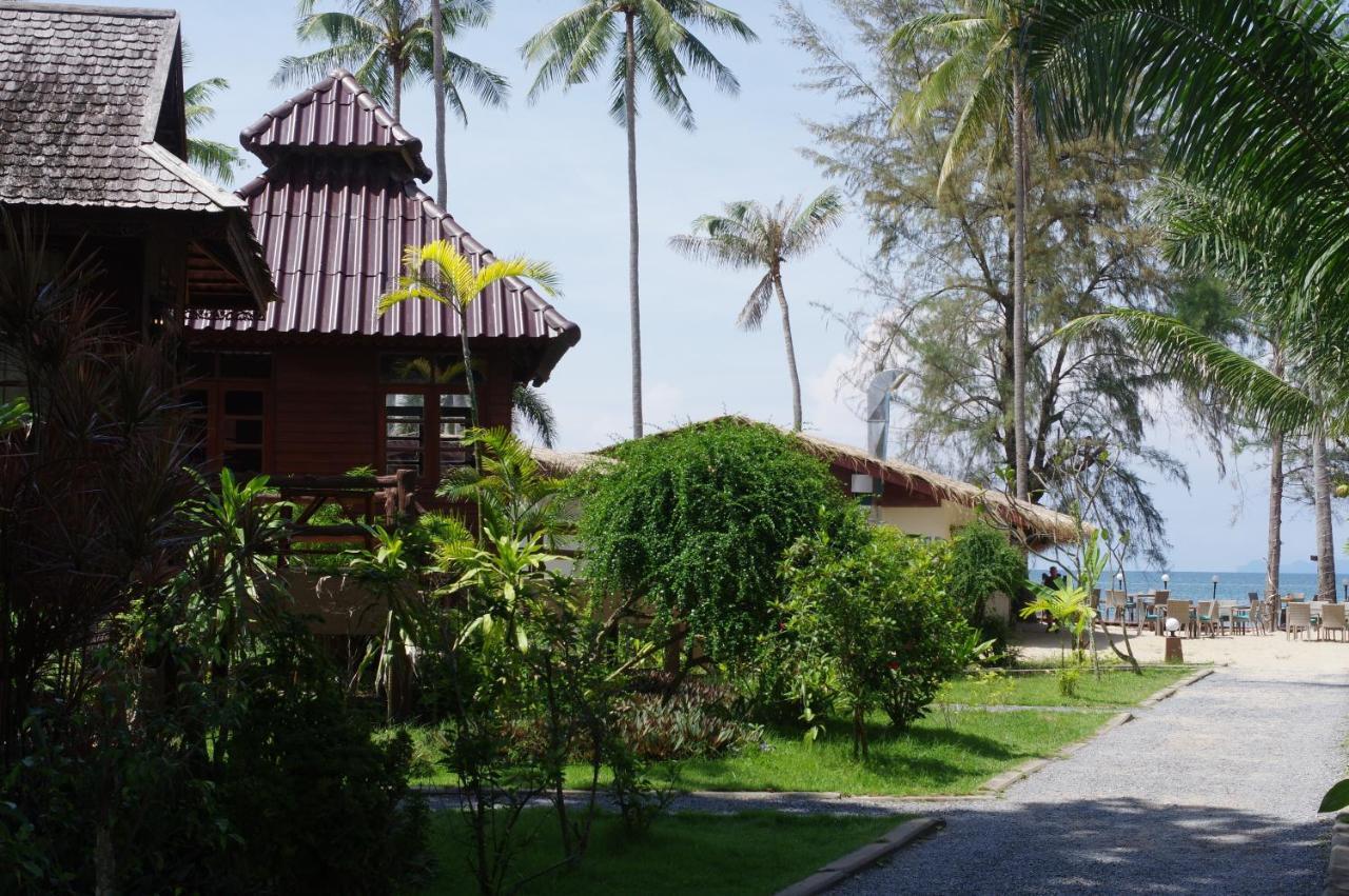 Thai House Beach Resort Koh Lanta Bagian luar foto