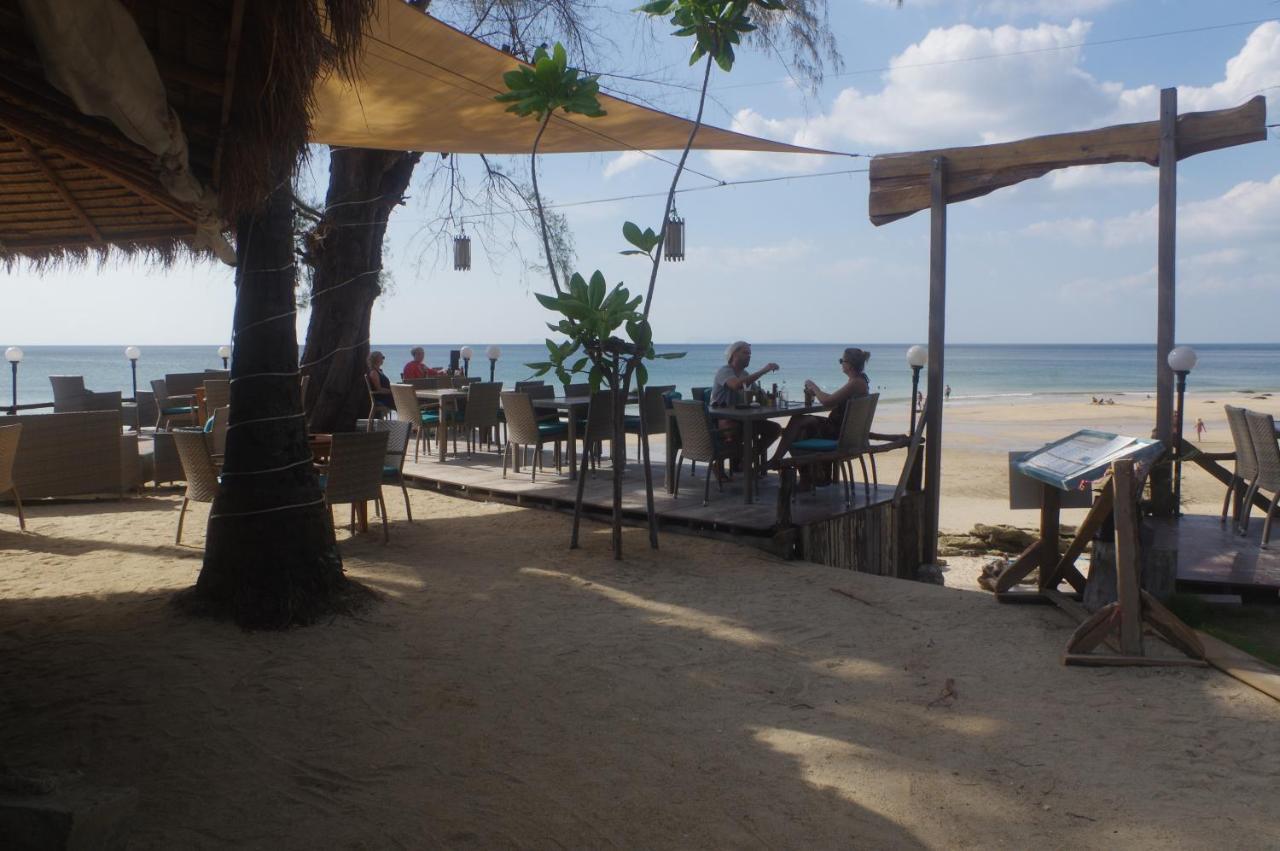 Thai House Beach Resort Koh Lanta Bagian luar foto